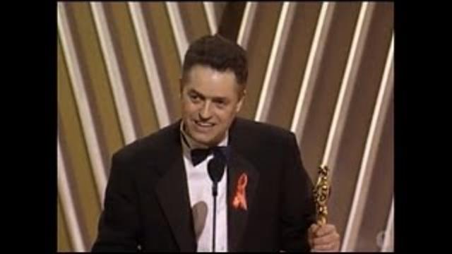 Jonathan Demme Wins Best Directing: 1992 Oscars thumbnail