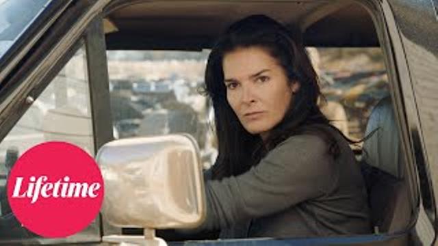 Buried in Barstow | Premieres Saturday June 4th at 8/7c | Lifetime thumbnail