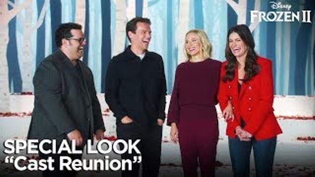 "Cast Reunion" Special Look thumbnail