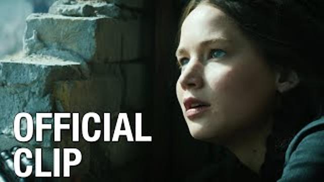 The Hunger Games: Mockingjay Part 1 (Jennifer Lawrence) – Official Fourth Clip thumbnail